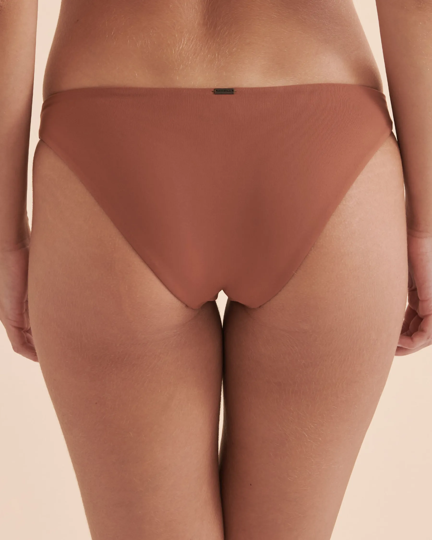 O'NEILL Saltwater Solids Low Rise Bikini Bottom*Women Bikini Bottoms